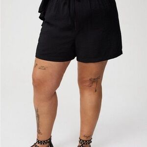 Torrid Black High Rise Pull-On Drawstring Comfort Shorts Size 0